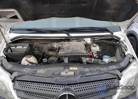 2017 Mercedes-Benz Sprinter 2500 High Roof V6 z USA, uszkodzony, nr VIN WD3PE8CD5HP521290